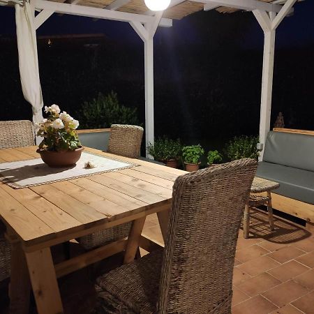 Appartamento Relax Con Giardino Caria Exteriör bild